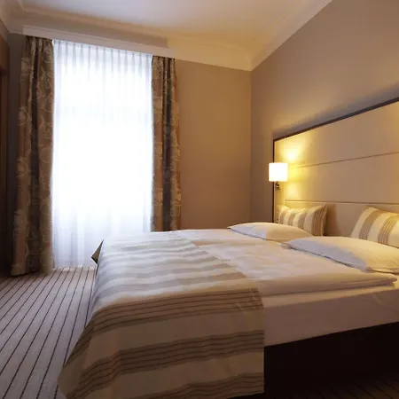 巴特诺伊纳尔施泰根博阁度假酒店 4* 巴特诺因阿尔-阿尔韦勒