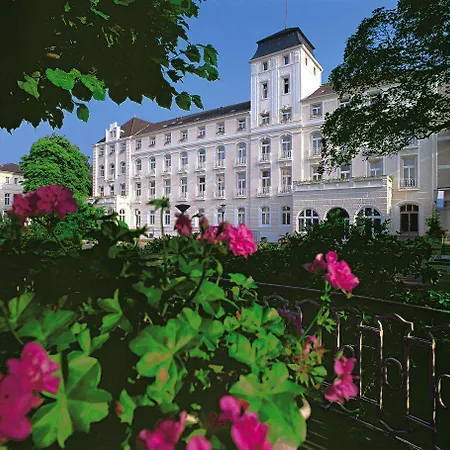 فندق Steigenberger