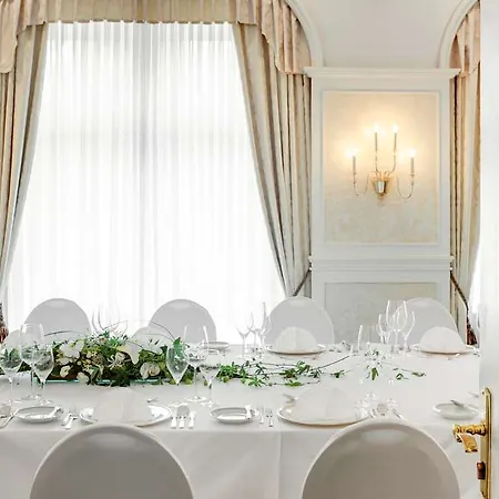 Hotel Steigenberger 4*